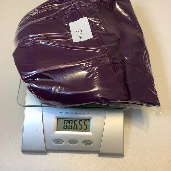 Lululemon Size 6 Dark Purple Mesh Panel Leggings 28" Inseam P30416 Workout Yoga - Picture 10 of 10